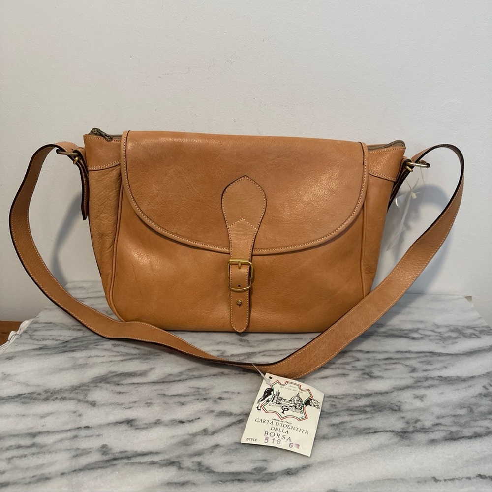 natural leather saddle bag
"Carta D'Identita" ITALY For Sacks Fifth Avenue NWT